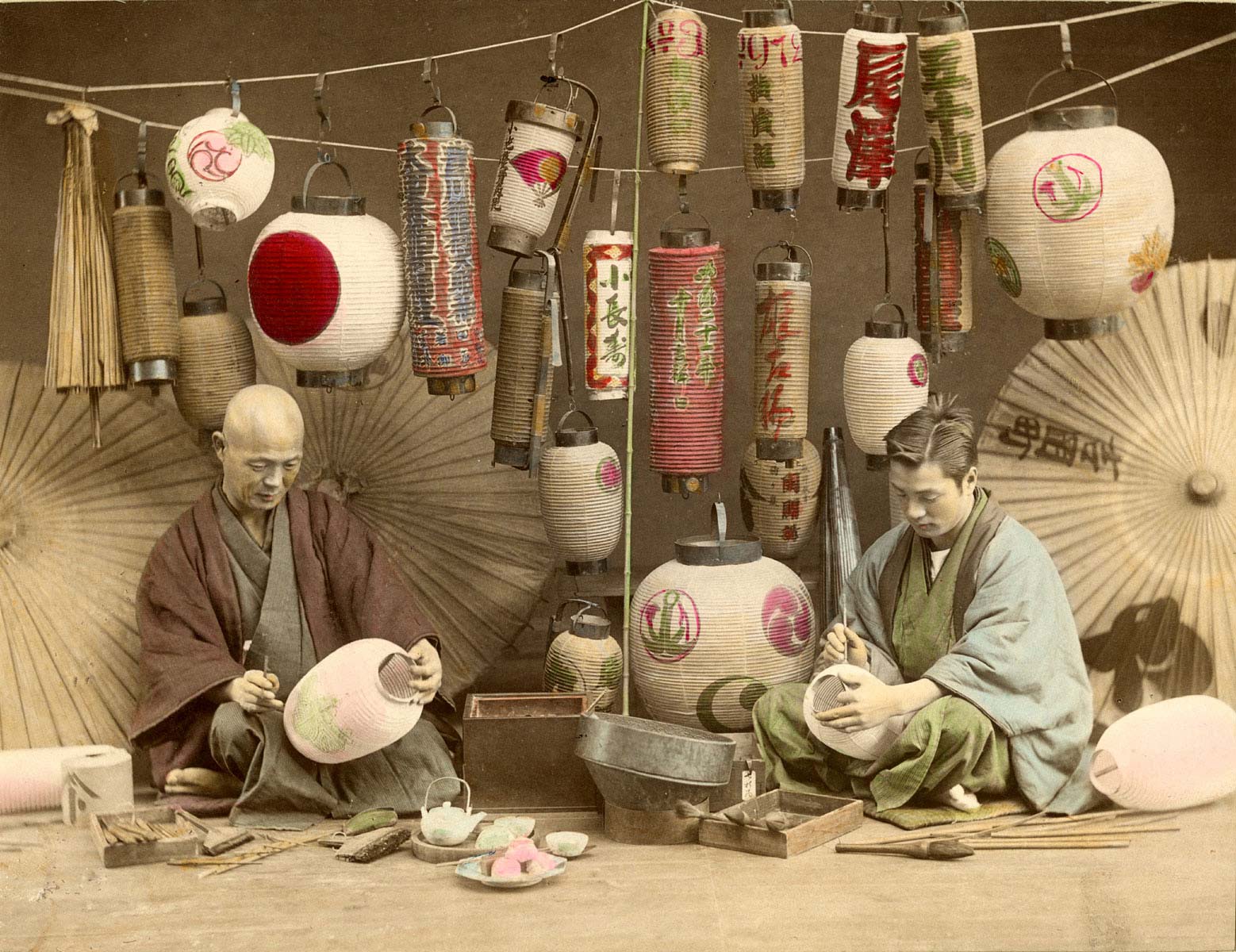 Промыслы японии. Ремесленники в Японии 18 век. Ремесленники в Японии 17 век. Ремесленники Японии 16-17 века. Ремесленники в Японии 19 век.