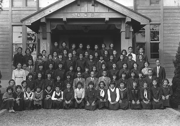 This is my mother’s 7th grade class